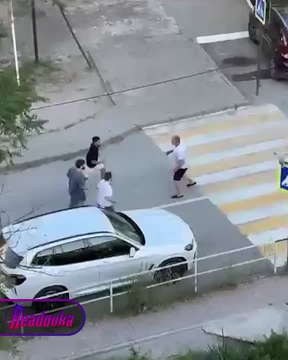   !             - -  