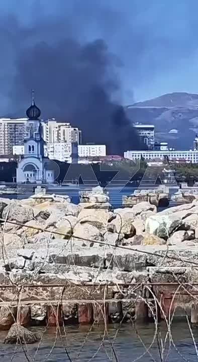 1 В Новороссийске введен режим ЧС, погиб ребенок