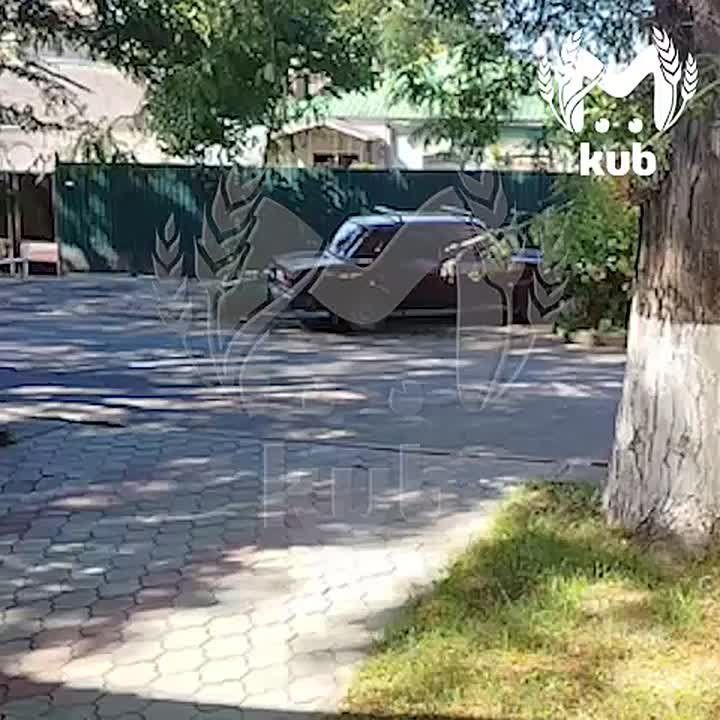 Сирены звучат в Анапе. Идёт отражение атаки беспилотников