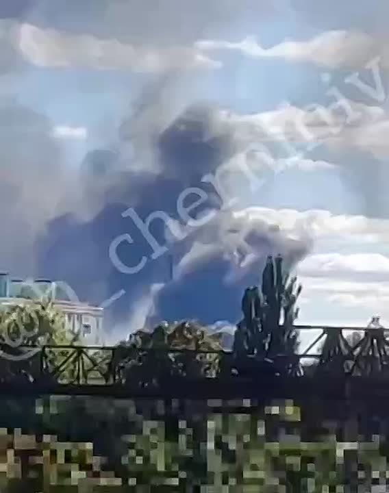 Андрей Руденко: Черниговская ТЭС полыхает после работы ВКС РФ