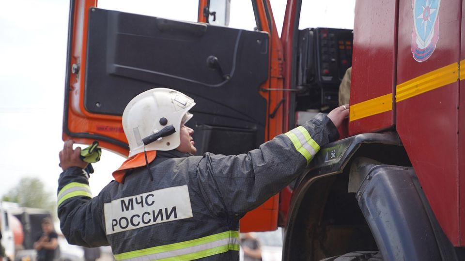 В Краснодарском крае из-за падения украинского БПЛА загорелось предприятие
