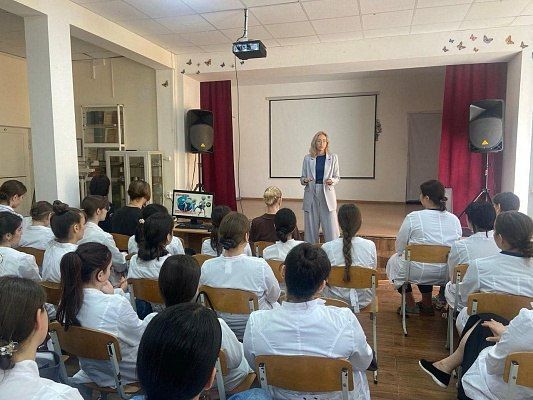 Студенты Сочинского медицинского колледжа прошли «Профилактический маршрут безопасности»