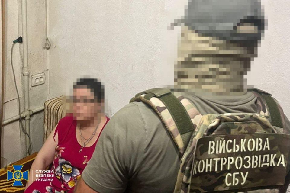 «Не приучили бояться»: в Одессе СБУ схватила доцента русской филологии