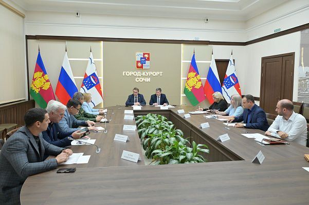 В Сочи почти 95 миллионов рублей направлено на адресную поддержку семей участников СВО