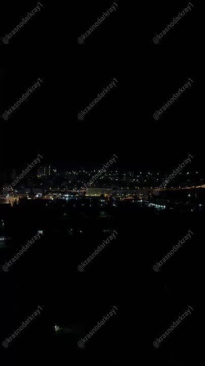 Сирены воздушной тревоги звучат в Сочи, сообщают очевидцы