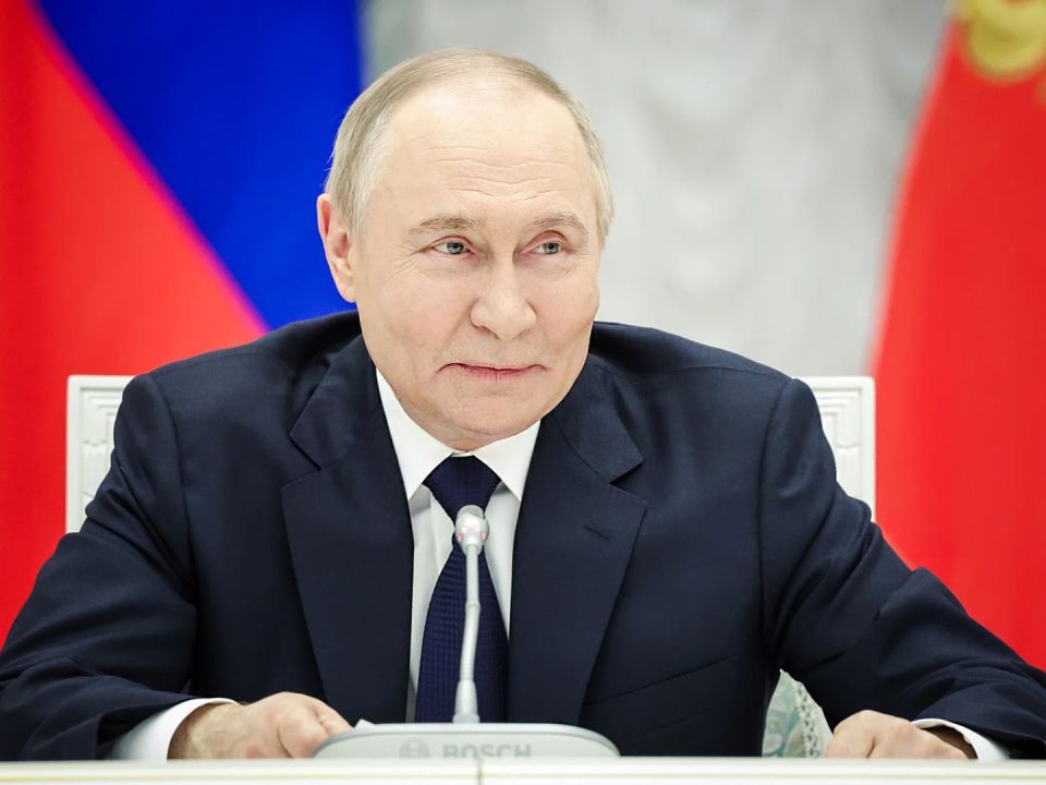 Путин назвал пиратством задержание Францией танкера