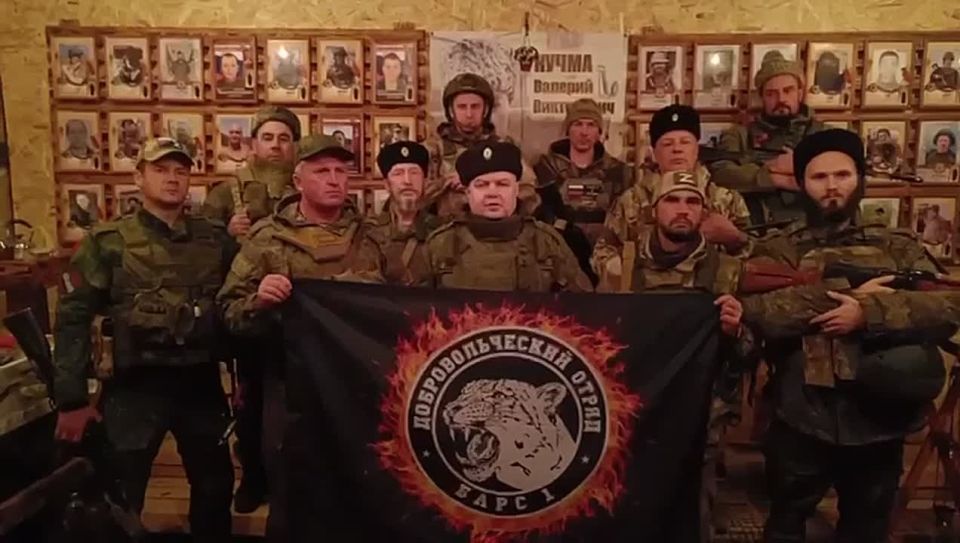 А между тем кубанские казаки выражают поддержку своему атаману Кубанского казачьего войска, казачьему генералу Александру Ивановичу Власову