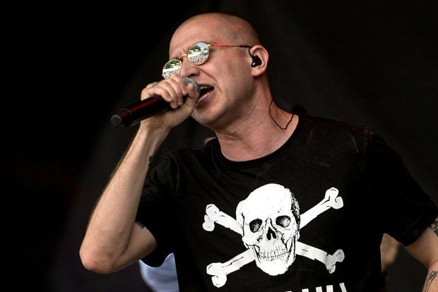 Включение треков Оксимирона в олимпиаду по русскому языку объяснили творчеством