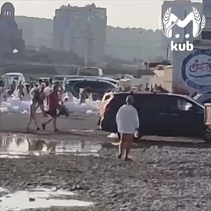 Спортивный клуб закатил пенную вечеринку в "Суджукской Лагуне" в Новороссийске и нарушил закон