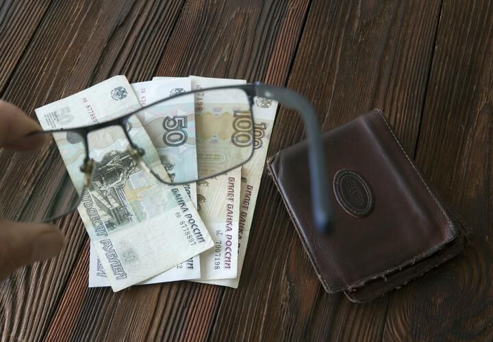 На Кубани пенсионеры имеют право на финансовую помощь, если воспитывают детей