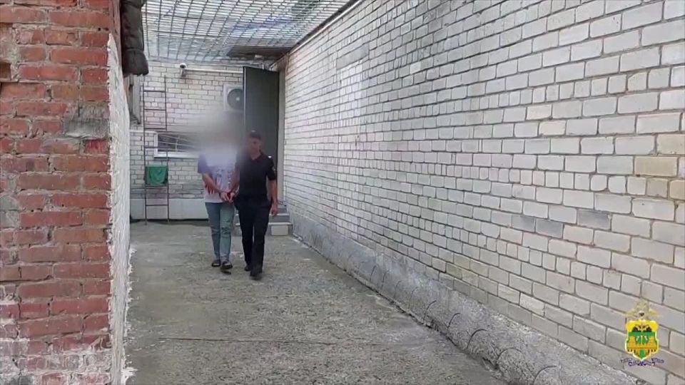 Три сельских магазина за одну ночь обокрал мужчина на Кубани