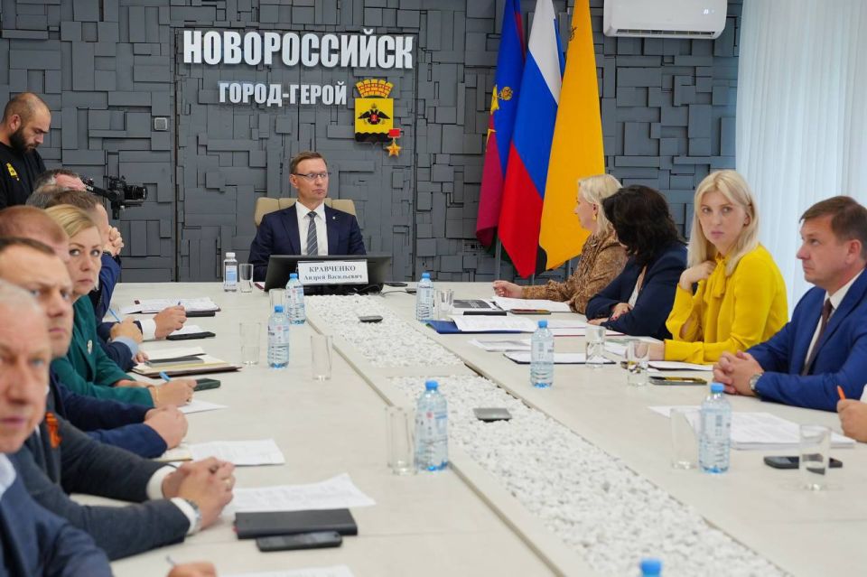 Андрей Кравченко: На рабочем совещании «Час контроля» детально разобрали ход исполнения поручений