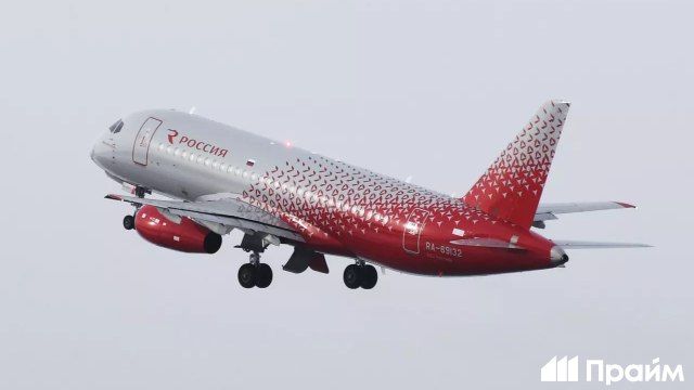Авиакомпания "Россия" выполнила первый рейс между Петербургом и Краснодаром