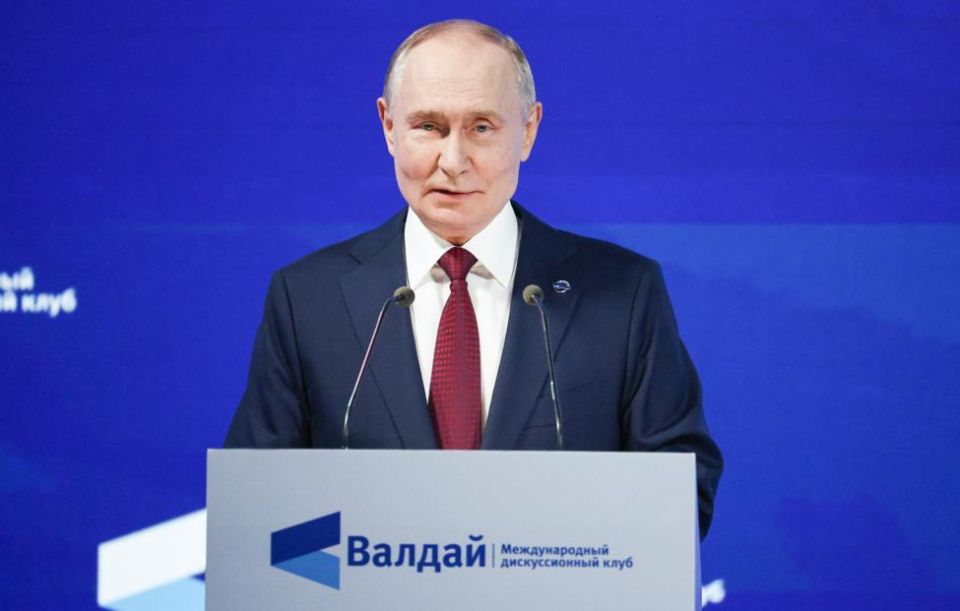 Политолог Миршаймер: улыбка Путина на "Валдае" говорит о скором конце конфликта