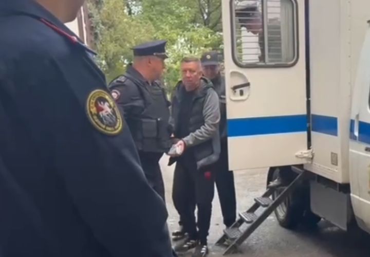 В Краснодарском крае нашли замену проворовавшемуся чиновнику Лесю, но на официальном сайте он по -прежнему числится главой района