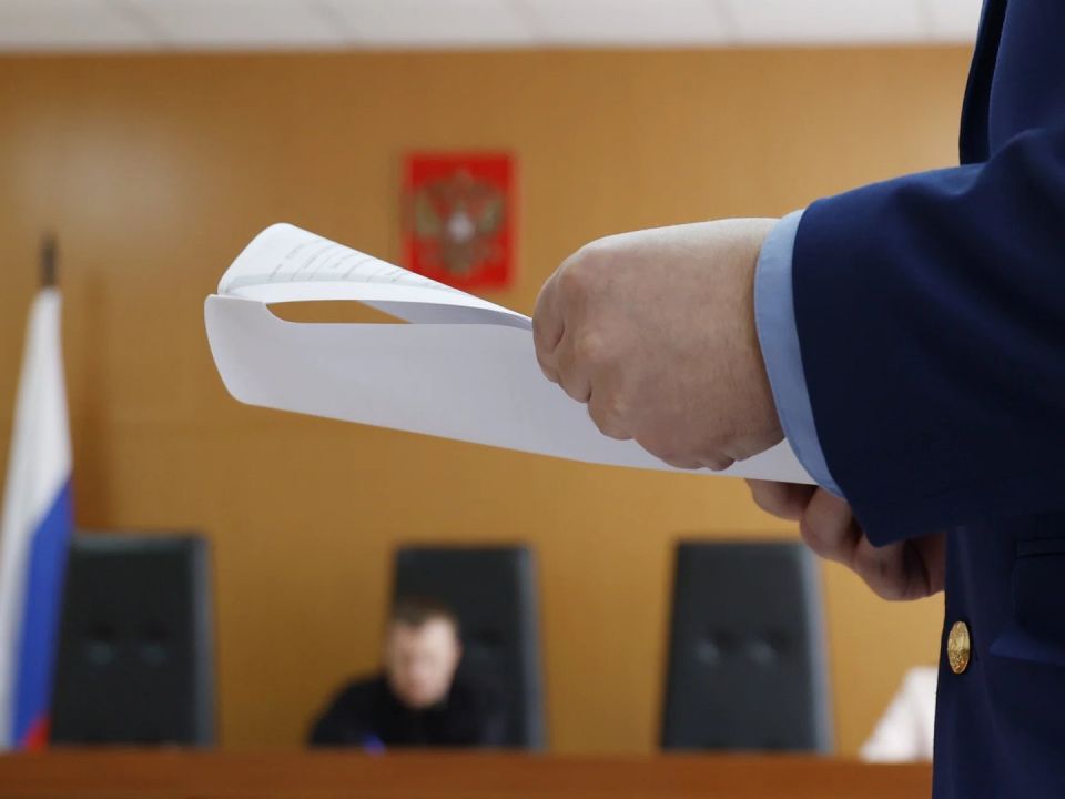 Прокурор заявил о связях экс-судьи ВС РФ Момотова с ОПГ «Покровские»