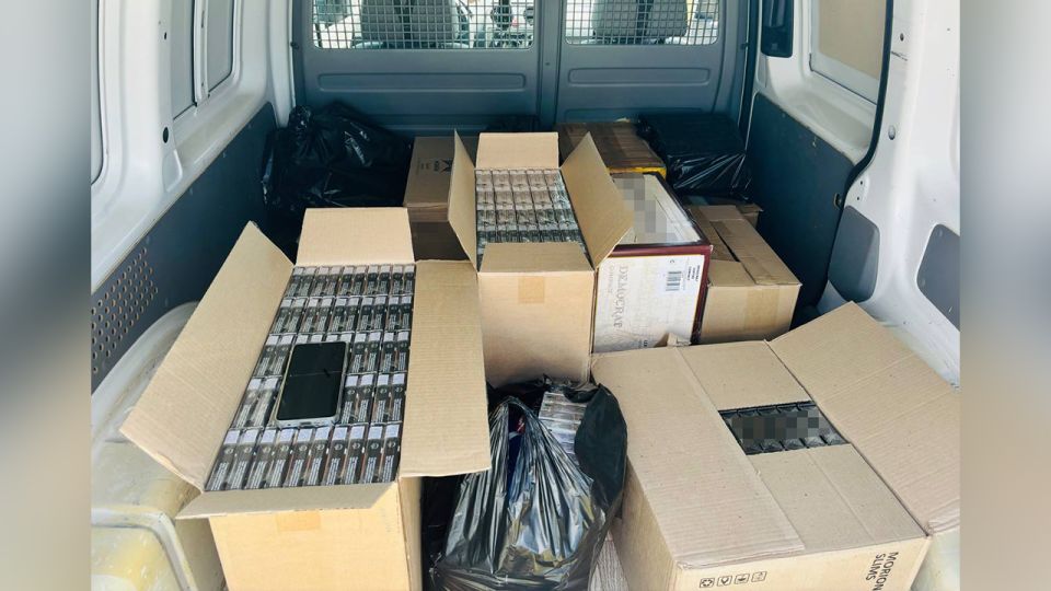 Партию безакцизных сигарет стоимостью около 12 млн рублей изъяли оперативники Адыгеи у жителей Кубани