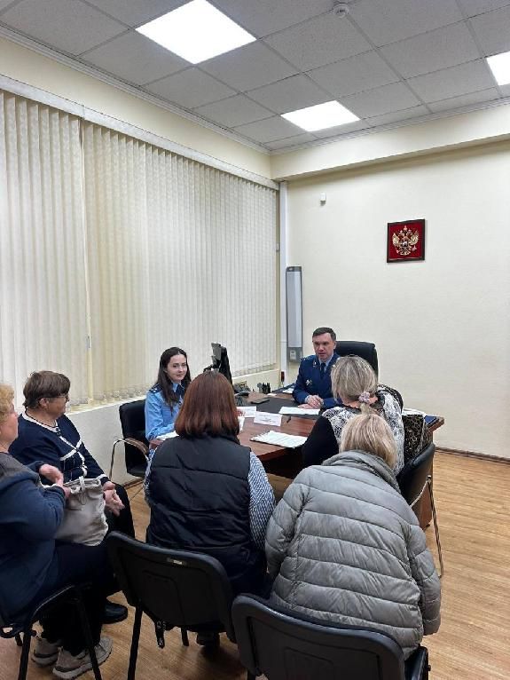 Первый заместитель прокурора Краснодарского края провел прием граждан в прокуратуре Динского района