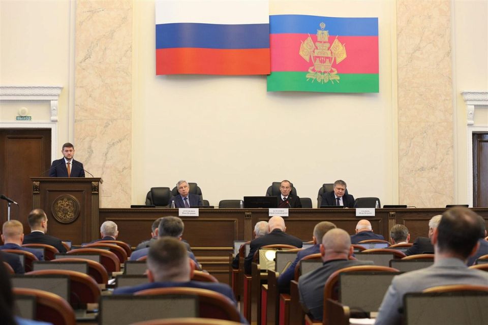 Глава Краснодара принял участие в совещании по реализации стратегии социально-экономического развития региона