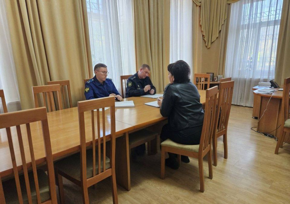 Ейским межрайонным прокурором проведен тематический личный прием граждан