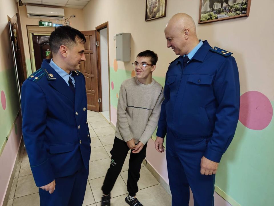 Заместитель прокурора Краснодарского края Александр Хрусталев провел личный прием граждан в прокуратуре Приморско-Ахтарского района