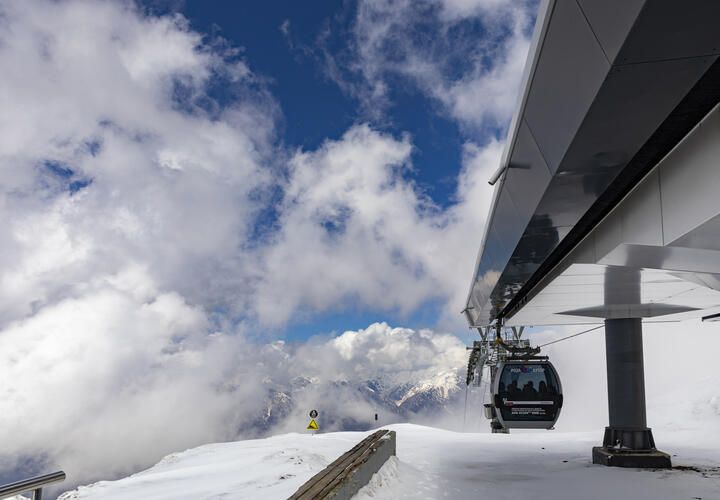 К зиме в Сочи снова аншлаг: номеров в отелях становится все меньше