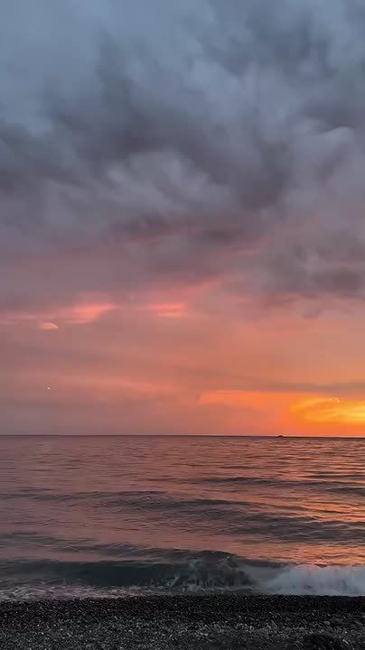 Красиво закатилось. Оцените vladochka_kuzmina Новости Сочи 24