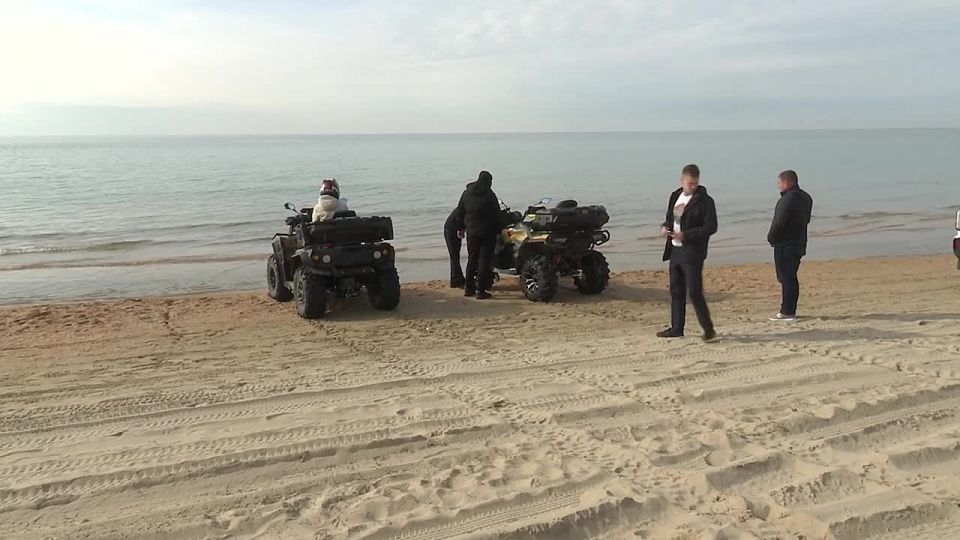 В Анапе проводятся рейды по выявлению и пресечению выезда транспорта на пляжи