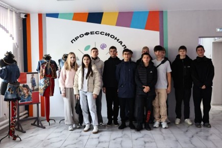 АРМАВИРСКИЕ ШКОЛЬНИКИ ПОСЕТИЛИ ИНДУСТРИАЛЬНО-СТРОИТЕЛЬНЫЙ ТЕХНИКУМ В РАМКАХ ЕДИНОГО ДНЯ ОТКРЫТЫХ ДВЕРЕЙ