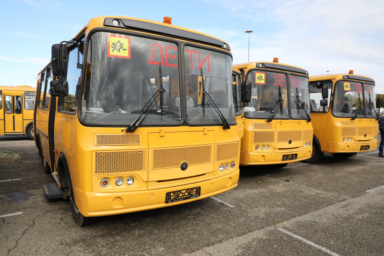 Еще 35 автобусов – продолжаем обновление школьного автопарка