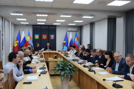 Прокуратурой г. Армавира принято участие в совещании депутатов Армавирской городской Думы