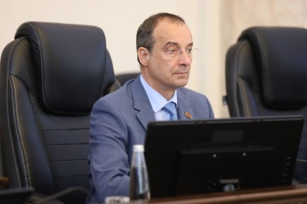 О поддержке пожилых людей на Кубани речь шла на очередном собрании фракции единороссов в ЗСК