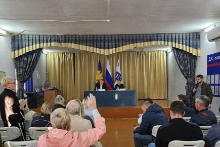 В Сочи прошла встреча с жителями ТОС «Раздольное»