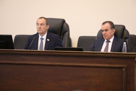 Вениамин Кондратьев: Мы ни на рубль не снижаем социальные выплаты