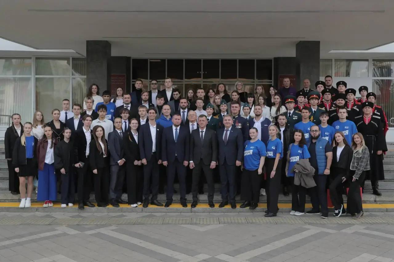 Делегация Луганской Народной Республики прибыла в Краснодар