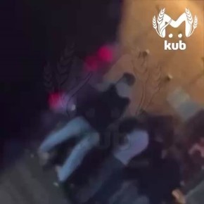 "Нива" въехала в толпу людей в станице Ленинградская