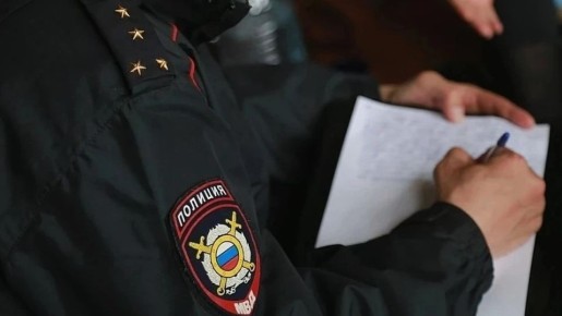 В Краснодарском крае мужчина попытался переехать на машине толпу людей