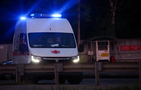 В Краснодарском крае автомобиль врезался в людей около ночного клуба