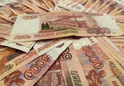 «На карту не переводи»: россияне все чаще просят зарплату наличными