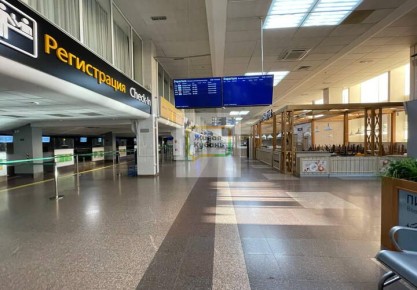 Сколько платят: недавно открывшийся аэропорт Краснодара ищет сотрудников