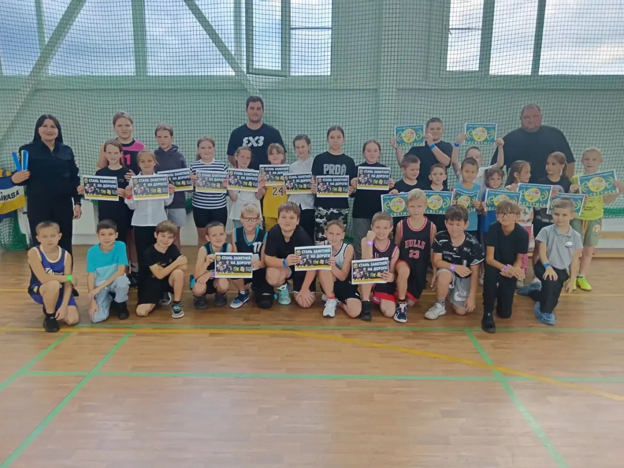 Воспитанникам Львовской спортивной школы рассказали о необходимости соблюдения Правил дорожного движения