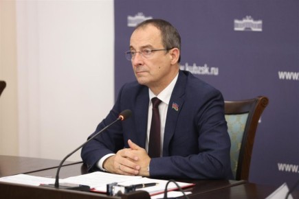 Депутаты оценили темпы развития в крае отрасли виноградарства и виноделия