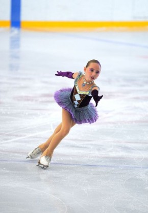 В Анапе состоялся первый муниципальный турнир по фигурному катанию «Утренняя звезда»