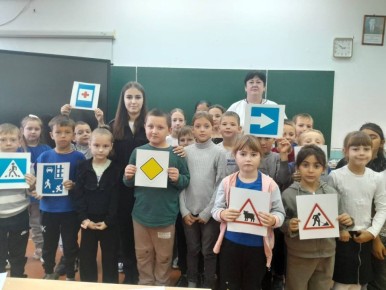      !   -   -       1-  4-    21