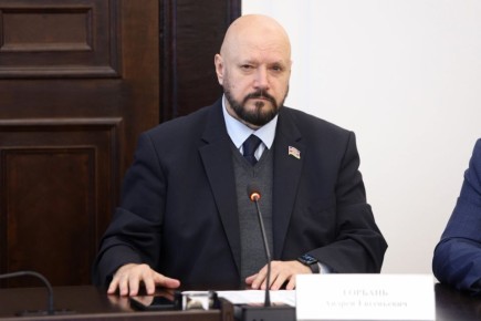 На заседании рабочей группы рассмотрели предложения по штрафам за нарушение правил землепользования и застройки в муниципалитетах края