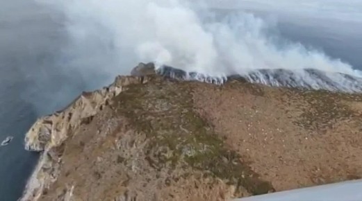 Остров Недоразумения горит в Магаданской области