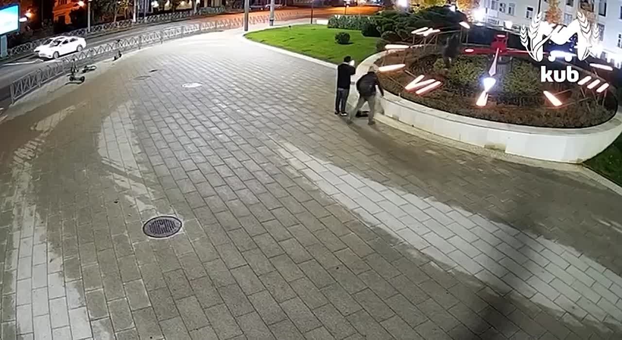 Оборотни-вандалы гуляют по Краснодару