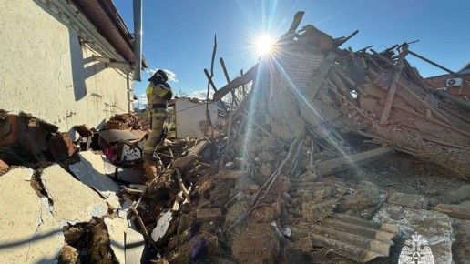 Взрыв газа разрушил частный дом на Кубани