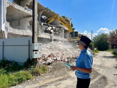 Самострои: в Абрау-Дюрсо по семи объектам идут суды