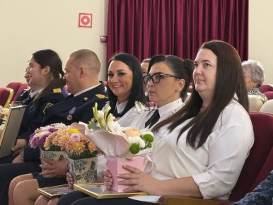 Глава Ейского района Роман Бублик поздравил сотрудников Федеральной службы судебных приставов с 160-летием образования ведомства